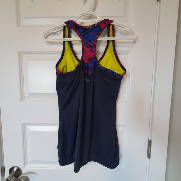 adidas racerback tank top with built in bra (size S) - Picture 2 of 3
